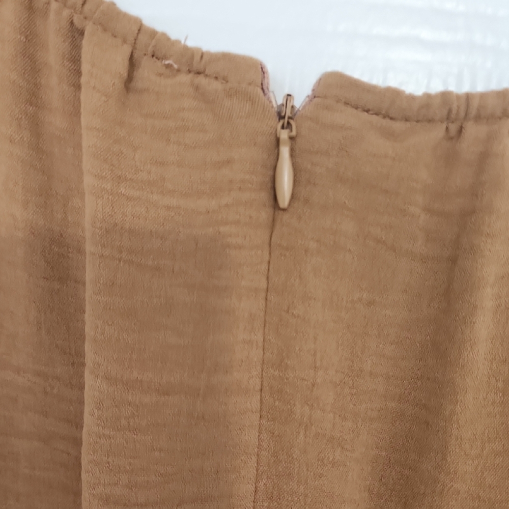 Calvin Klein Taupe V-Neck Long Sleeve Wide-Leg Jumpsuit - Picture 6 of 9